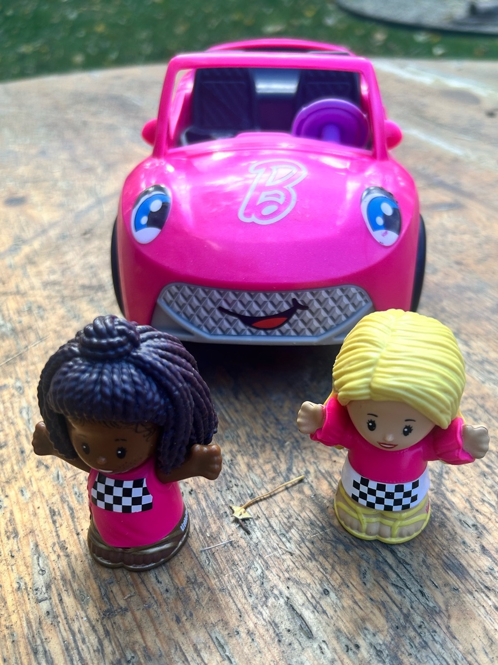 Little People BARBIE CONVERTIBLE CAR Music Talking 2 AA Girl And Boy